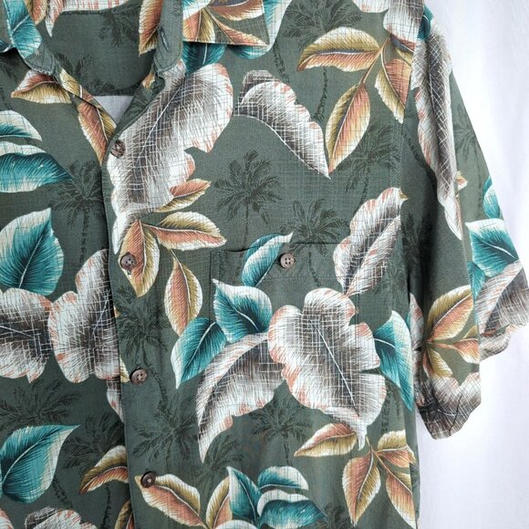 Batik Bay Hawaiian Shirt Large Floral Silk Green - Picture 4 of 6